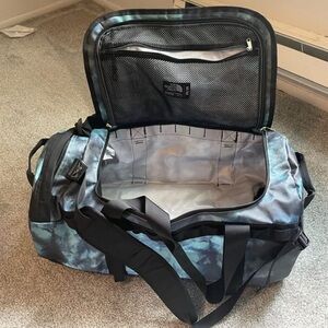 The North Face - Base Camp Duffle NWOT
